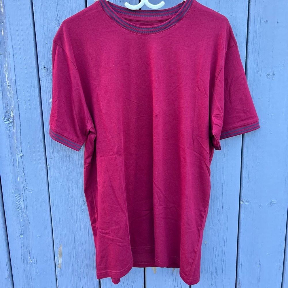 Brave Soul London Men’s t-shirt sleeve red wine USL New with tag